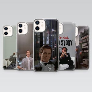 以下が含まれることがあります： 映画の画像が特徴の携帯電話ケースのコレクション。ケースには、スーツ姿の男性、タバコを持つ男性、笑顔の男性など、さまざまなシーンが表示されます。ケースは透明で光沢のある仕上がりです。