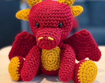 Dragón de peluche de crochet hecho a pedido
