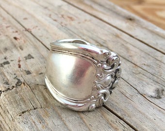 Spoon Ring - Coil Wrap Ring - Upcycled Spoon - Silverplate Spoon Ring -  Antique Spoon (3897-LV)