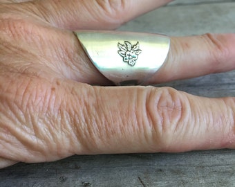 Vintage Silver Spoon Ring from Upcycled Silverware – Spoon Jewelry Statement Ring