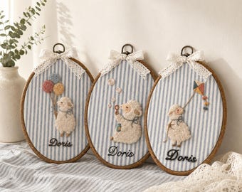 Custom Lamb Needle Felt Art, Personalized Nursery Wall Decor, Handmade Wool Felt Sheep Portrait, Baby Room Embroidery Hoop Gift