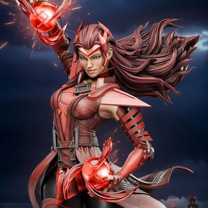 Puede incluir: Estatua detallada de un personaje con un traje rojo y negro, sosteniendo dos orbes rojos brillantes. La figura tiene pelo largo y rojo y está situada contra un cielo oscuro y tormentoso con luces de la ciudad al fondo.