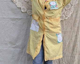 Upcycled Gelbe Jacke | Hahn Stickerei Patchwork Künstler Mantel