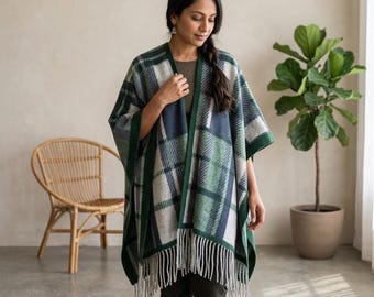 Cozy Plaid Blanket Poncho with Fringe, Green, Blue & White Checkered Pattern, Soft, Stylish, Perfect for Cold Weather Layering, Comfortable