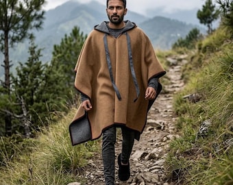 Brauner Kapuzenponcho für Damen und Herren, Cape mit Kapuze mit Kordelzug, kuscheliger Oversize-Wickelmantel für den Lagenlook im Herbst und Winter