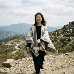 Reversible Floral Poncho Wrap Cream Gray Open Front Shawl Fringed Hem Lightweight Ruana Cape Elegant Layering Boho Wrap Cardigan