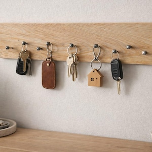 Appendiabiti rustico in legno, ganci da parete in pino, organizer da parete per ingresso, appendiabiti fatto a mano, decorazioni in stile rustico