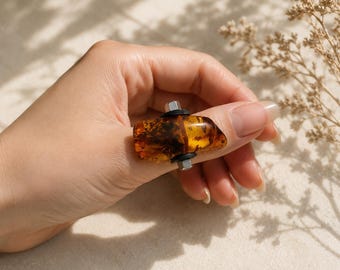 Statement-Ring aus natürlichem baltischem Bernstein – Honig-Cognac-Töne, Einschlüsse, Größe 8,5 / Q