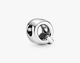 Bokstaven Q Alfabet Charm Pärla, Armbandssmycken i sterlingsilver