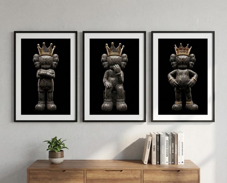 Set di 3 poster neri di KAWS, decorazioni murali in stile graffiti hypebeast, stampe minimaliste, street art, personaggio di KAWS, regalo per amanti delle sneaker, download digitale. immagine 5