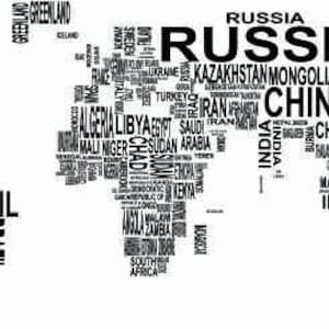 以下が含まれることがあります： 国名で構成された白黒の世界地図。大陸と国は、それぞれの名前のテキストで形成されています。「RUSSIA」、「CHINA」、「CANADA」、「UNITED STATES」の文字が目立っています。