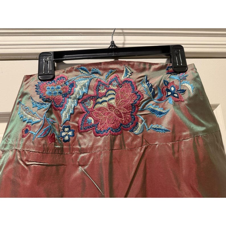 Vtg 90s Y2K Free People Silk Floral Embroidered Iridescent Midi Bussell Skirt image 8