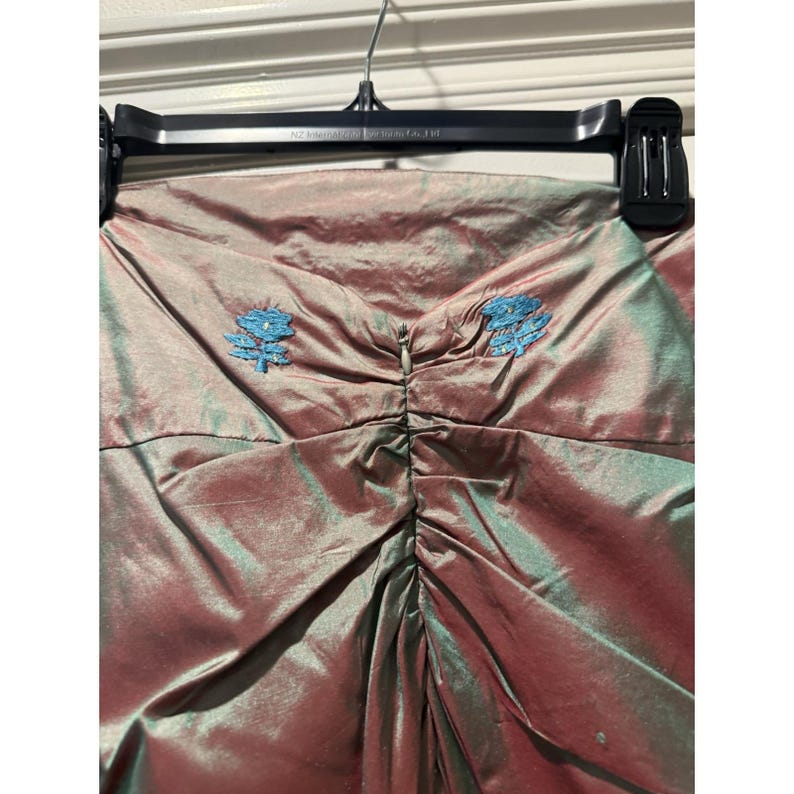 Vtg 90s Y2K Free People Silk Floral Embroidered Iridescent Midi Bussell Skirt image 10