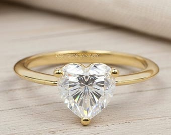 Anello di fidanzamento con moissanite taglio cuore, anello solitario in oro giallo 14 carati, delicato anello di promessa a forma di cuore per lei, anello di nozze minimalista