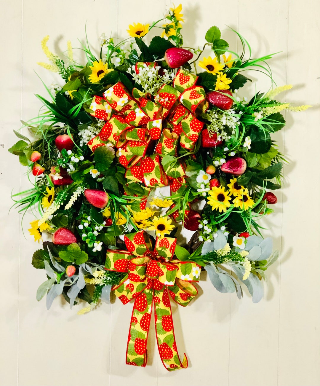 Strawberry Wreath, Strawberry Wreaths for Front Door, Summer Wreath ...