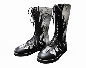 Handmade Snake Pattern Black & White Wrestling Boots – Lace-Up Leather Pro Wrestling Shoes | Custom Made