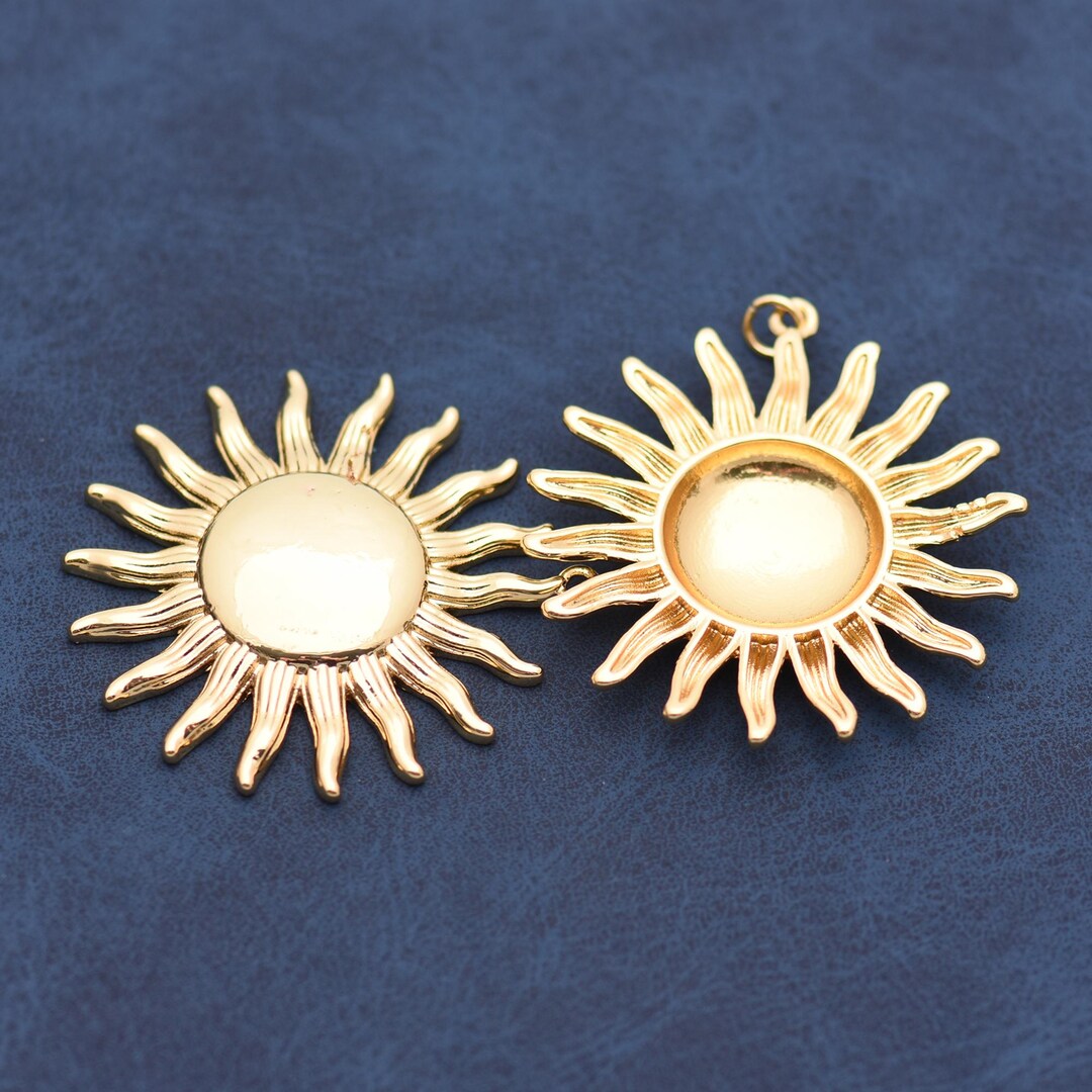 Sun Ray Pendant, 18K Gold Filled Celestial Charm for Jewelry Making ...