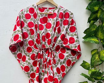 Caftán de algodón con estampado floral – Ropa de estilo bohemio para resorts, pareo de playa