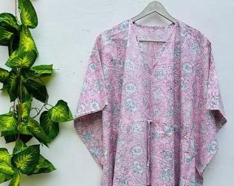 Caftán de algodón con estampado floral – Ropa de estilo bohemio para resorts, pareo de playa