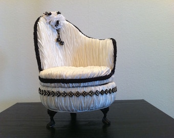 Miniature Satin Chair Jewelry Box - Ring Bearer, Vintage Trinket Gift