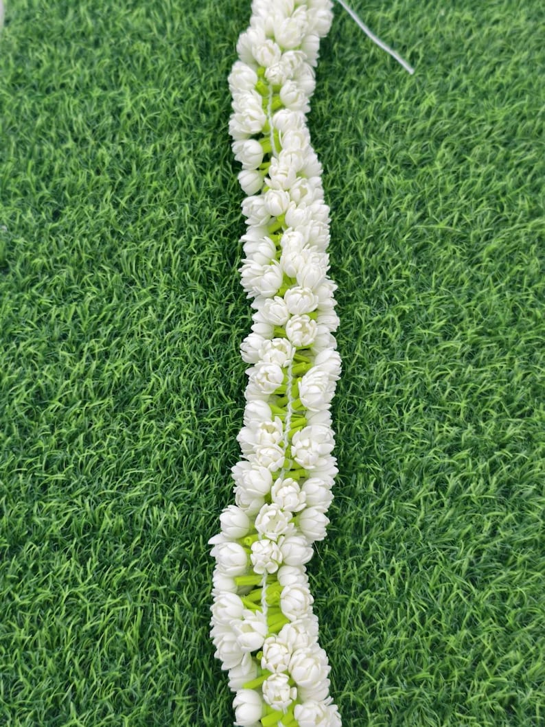 Handmade Foam Small Mullai Jasmine Flower String gajra South Indian handmade-foam-small-mullai-jasmine-flower-string-gajra-south-indian