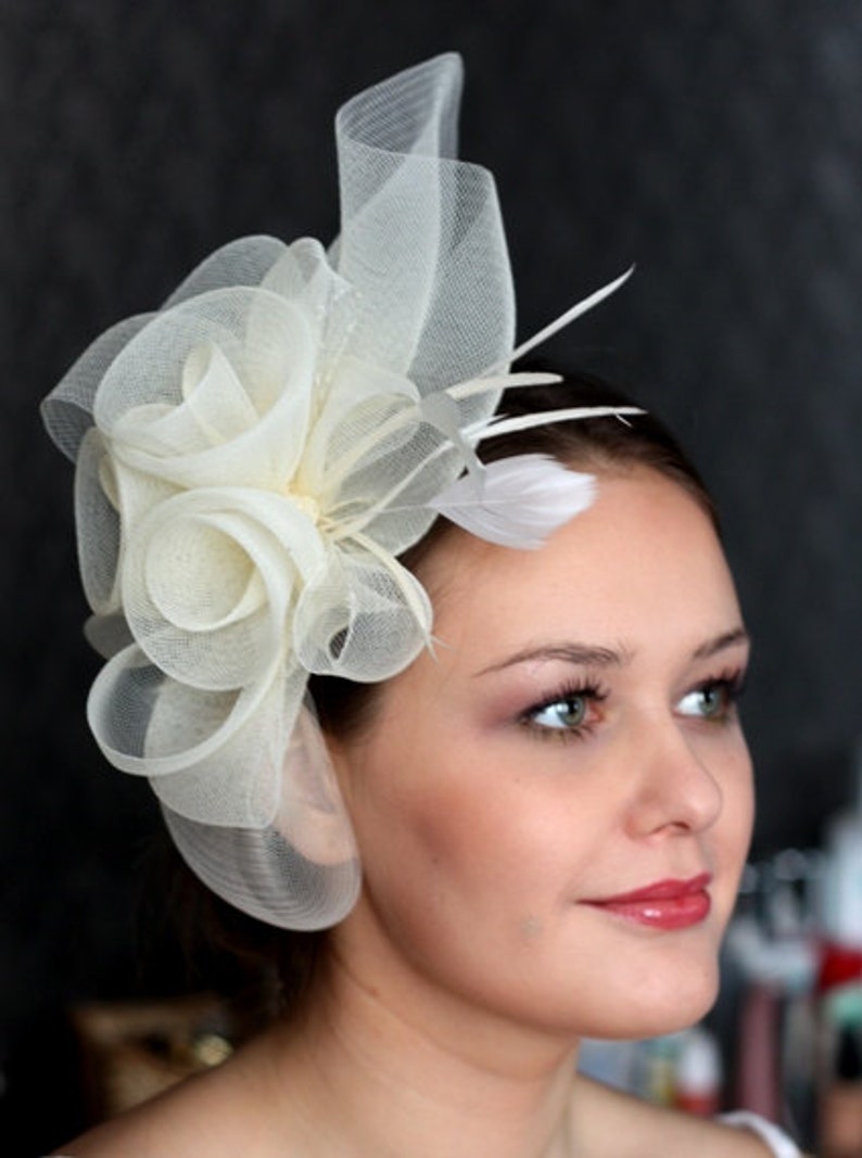 Wedding Hat, Couture Bridal Hat. Ivory Bridal Hat, Wedding Birdcage Veil, Wedding Headpiece, Ivory Wedding Fascinator 