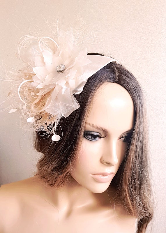 BIRDCAGE VEIL Vintage Style Wedding Headdress. Champagne  display picture 3