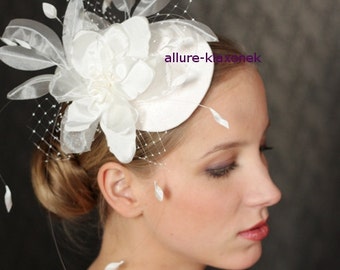 SALE 40% OFF ivory Birdcage veil, wedding hat, bridal hair flower. Birdcage veil with hair flower clip. Ivory bridal fascinator