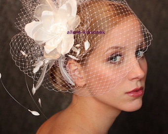 SALE !!! 40% OFF!!! Wedding ivory flower Birdcage Veil. Bridal hair flower fascinator with veil on headband. Wedding Birdcage Veil on comb
