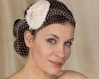 Ivory lace Birdcage VEIL vintage style wedding headdress. Vintage style Bridal lace Headdress with Birdcage veil. Ivory Bridal birdcage veil