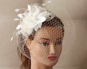 BIRDCAGE VEIL vintage style wedding headdress. Ivory wedding hat,bridal hat. Amazing fascinator, hair flower, crystals, feathers.