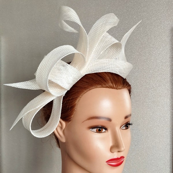 white wedding fascinator, kentucky derby hat, coctail hat, ivory wedding headpiece