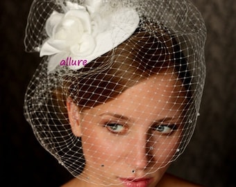 Wedding vintage style BIRDCAGE VEIL , wedding hat with birdcage veil, bridal birdcage veil with hair flower, ivory birdcage veil fascinator