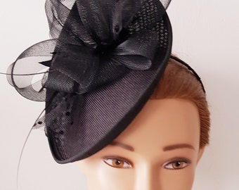 BIRDAL HAT vintage  wedding headdress. Black wedding hat, derby black hat. Amazing black fascinator, black feathers fascinator. L.Y.limited