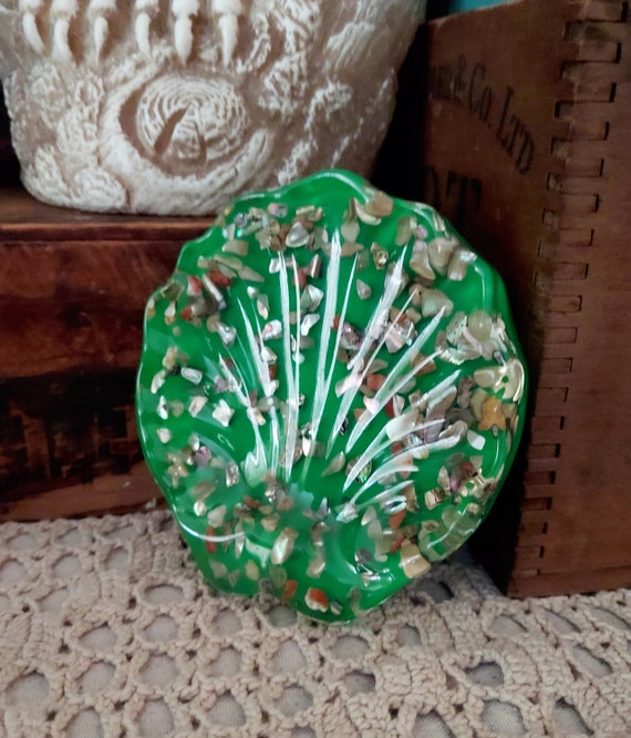 Vintage Green Shell Shaped Abalone Dish - image 1