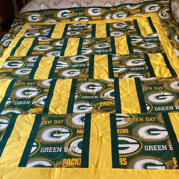 Green Bay Packers, NFL, Handmade Quilt, Crochet Cotton Tied, Comforter, Modern Quilt, Team Blanket, Couch/Recliner Size, Patchwork Quilt