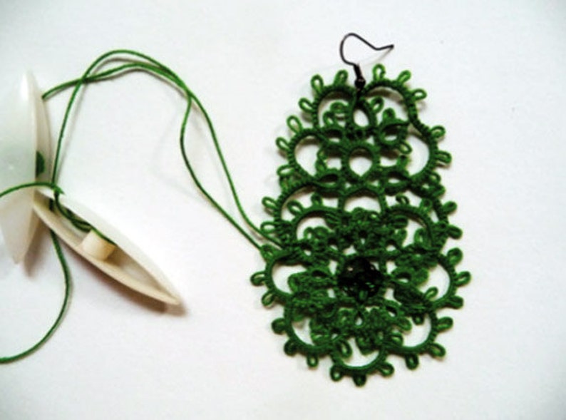 Tatting pattern bracelet and earrings Emerald , jewelry tutorial image 5