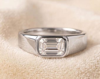 Emerald Cut Moissanite Men's Ring, Lab-Created Gemstone 925 Sterling Silver Bezel Band Signet Ring, Minimalist Handcrafted Jewelry