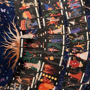 Dieser Artikel bietet eine personalisierte intuitive Tarot-Lesung, die Anleitung, Klarheit und Einsicht bietet. Bild 2