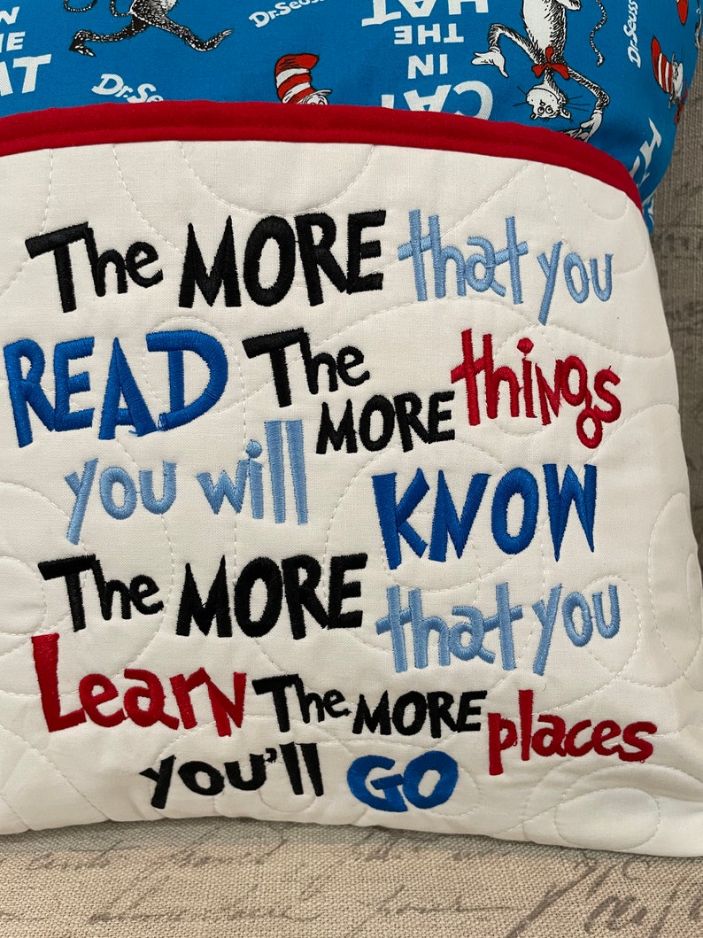 Seuss The Cat In the Hat Pocket Pillow Book Pillow Reading Pillow Dr