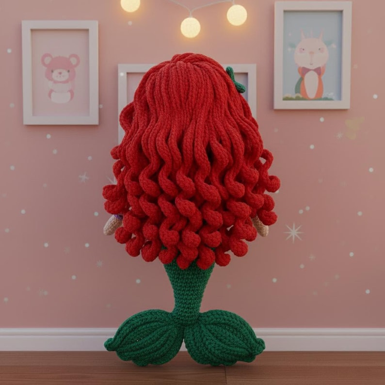 Muñeca de ganchillo hecha a mano de Ariel la Sirenita, Princesa Amigurumi, Regalo para amantes de la Sirenita imagen 2