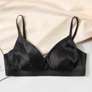 Beha van 100% moerbeizijde, draadloze nachtlingerie (wit, grijs) Deep Gray