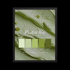 Op de afbeelding: Een ingelijste print met een pistachekleurenpalet. De afbeelding toont een getextureerde, lichtgroene achtergrond met het woord "Pistachio" en kleurstalen. Tekst omvat "COLOR PALETTE" en "JUST ENTER THE HEX CODES ON SHADESURFER".