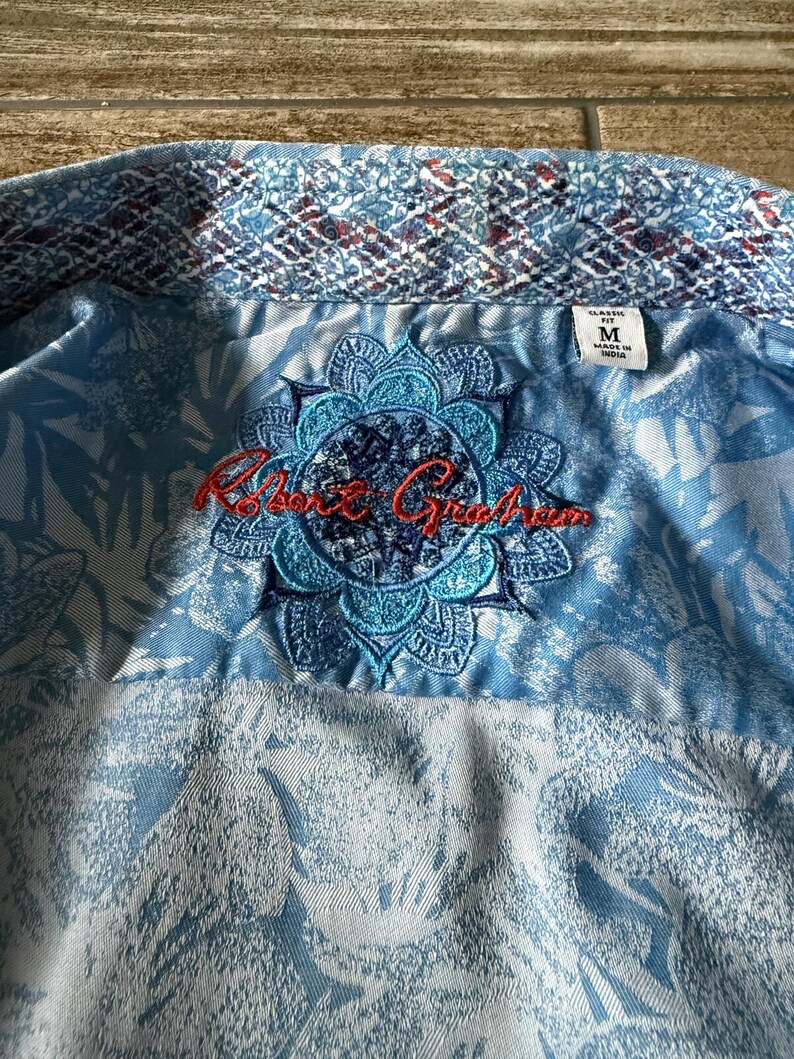 Robert Graham Blue Floral Hawaiian Camp Shirt Men's Medium M Classic image 7