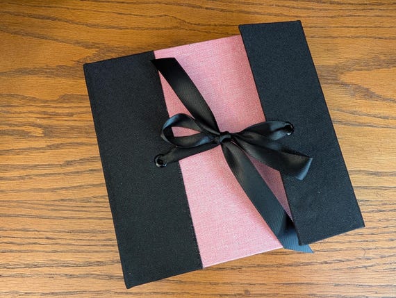 Pack & Tie Travel Box w/Ribbon Closure - Pink