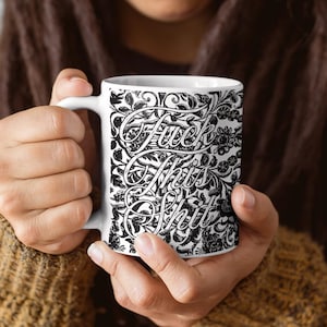 Dold meddelande kaffemugg, knulla den här skiten kaffekopp, rolig kollega present, gotisk blommig svordomsmugg