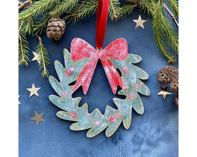 Wooden Christmas Decorations - A Hand Painted Mini Wreath