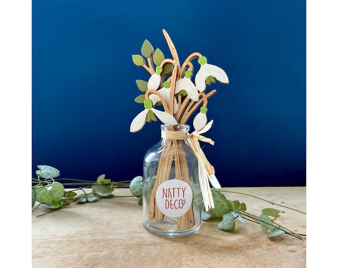 Mini Wooden Flowers - Snowdrop Gift Set with Bud Vase