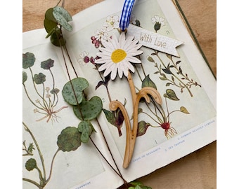Wooden Flowers - A Pretty Daisy Decoration with Gift Tag (Blue Ribbon)