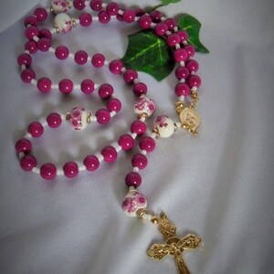Fuschia Rosary  N-075